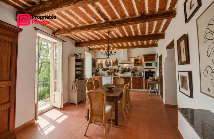 ALES en périphérie à Saint-Hilaire-de-Brethmas   Superbe Appartement P4 de caractère dans un mas du XVIII siècle, avec patio privatif, piscine et parking — photo 5