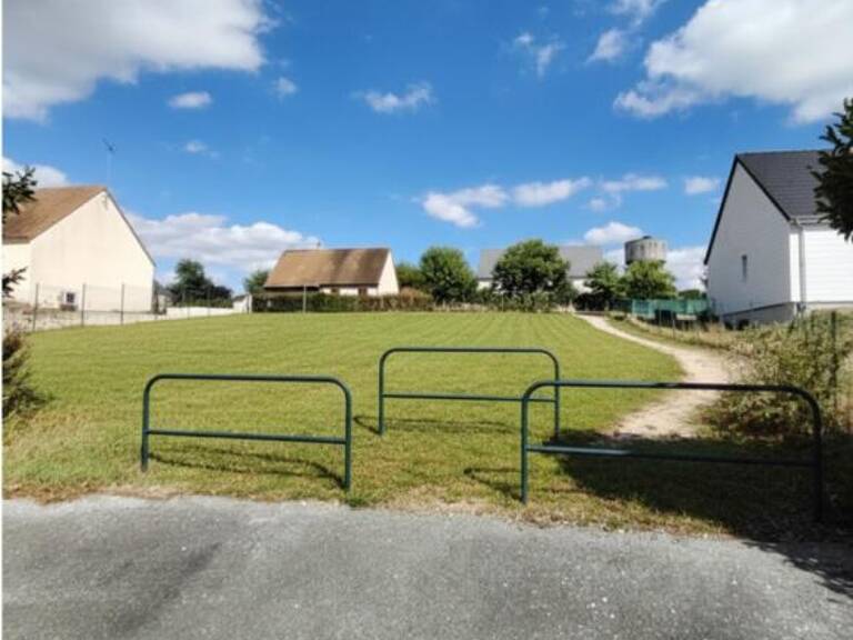 Cormenon,  à vendre terrain viabilisé très bien situé — photo 1