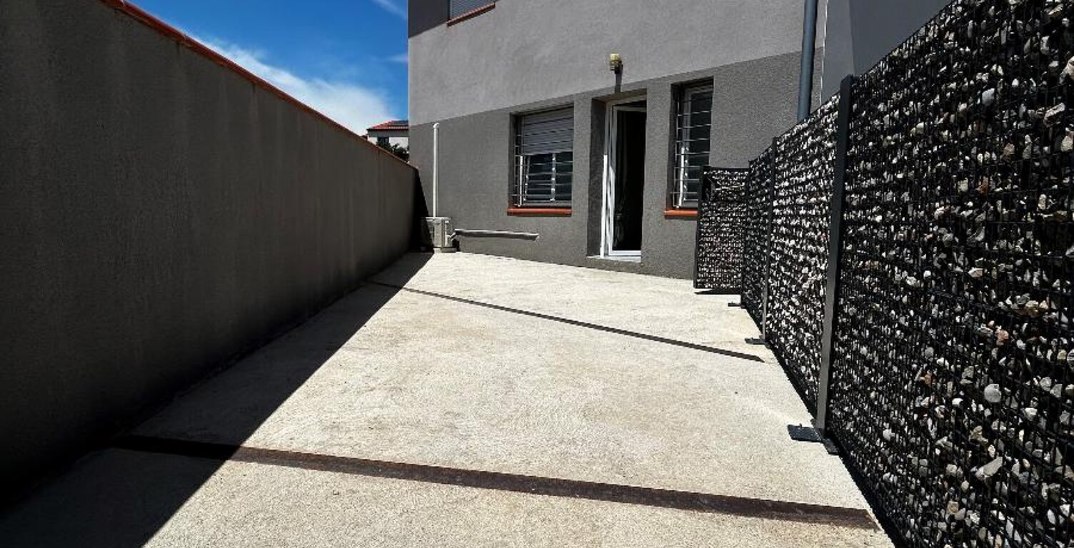 Location appartement 1 pièce 22 m² à Fourques (66300) — photo 1