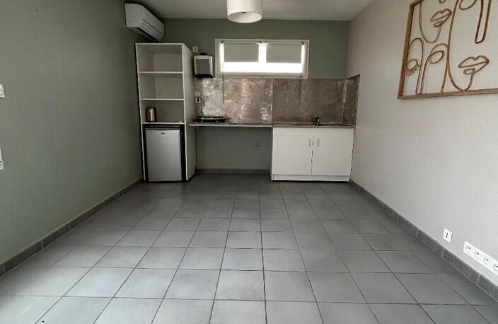 Location appartement 1 pièce 22 m² à Fourques (66300) — photo 5