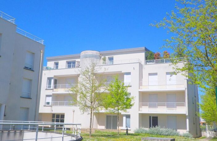 Location appartement 2 pièces 43 m² à Tours (37200) — photo 3