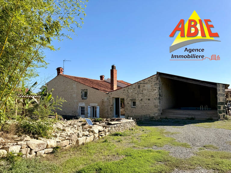 Maison proche Fontenay le Comte — photo 1
