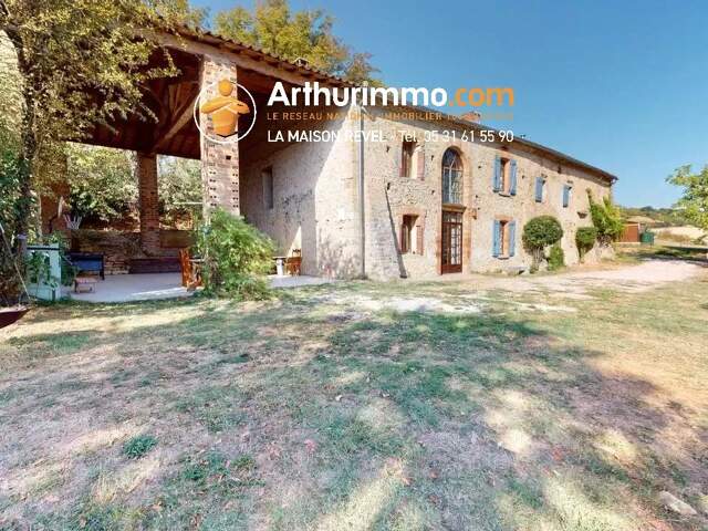 Ferme rénovée de 263 m² à Puéchoursi — photo du bien