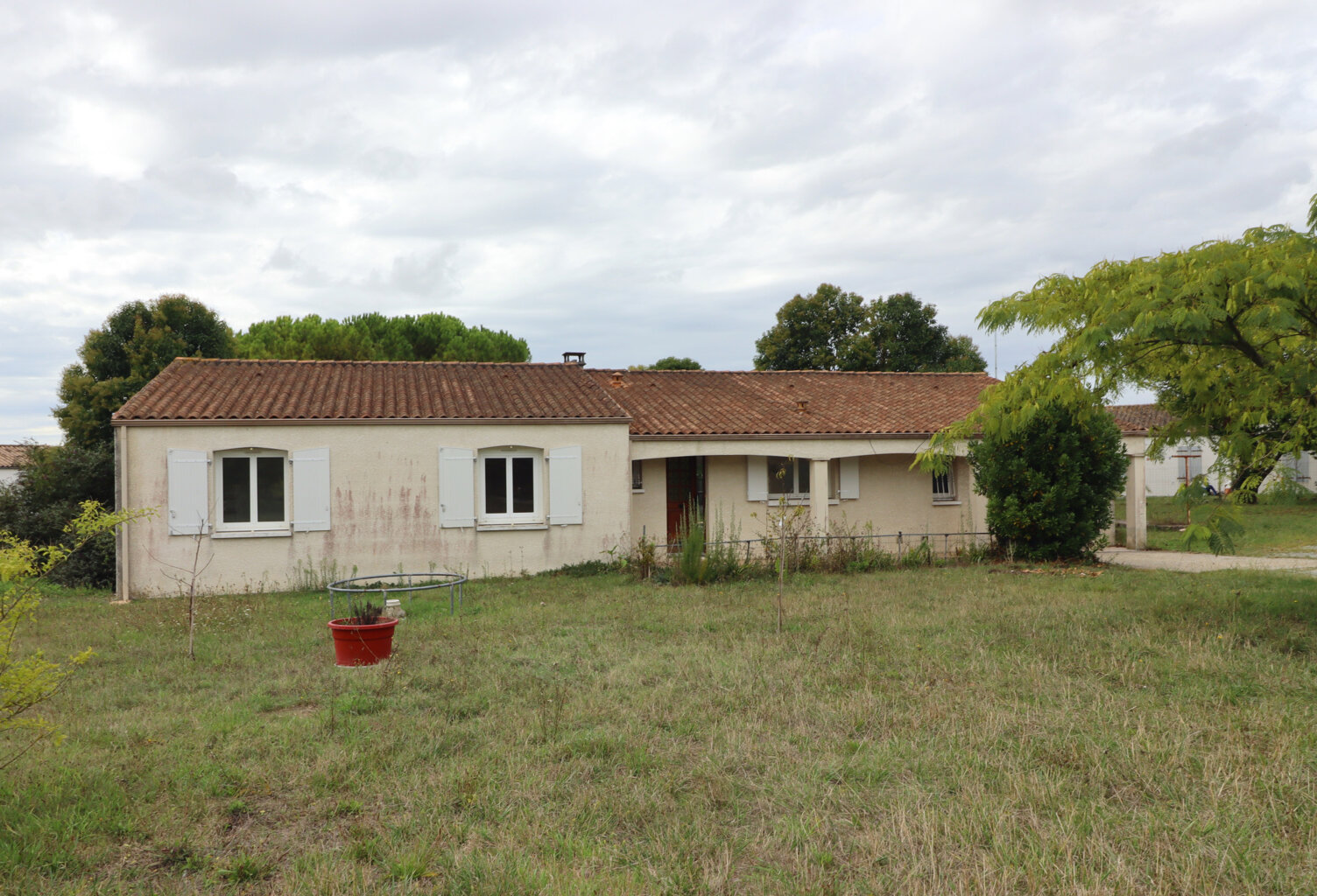 Maison 127 m2 17120 Semussac — photo 1