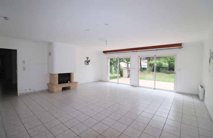 Maison 127 m2 17120 Semussac — photo 4
