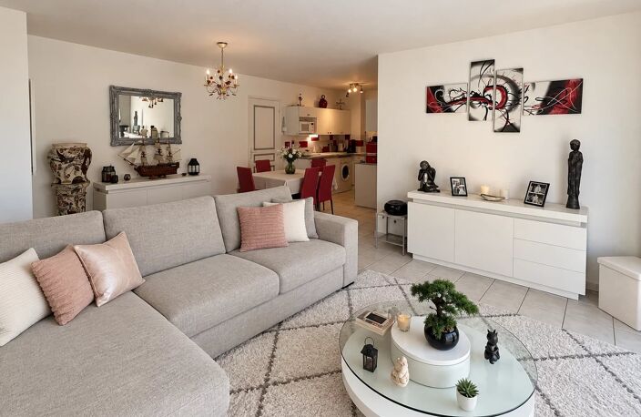 EXCLUSIVITÉ – APPARTEMENT 3 PIÈCES AVEC GARAGE — photo 3