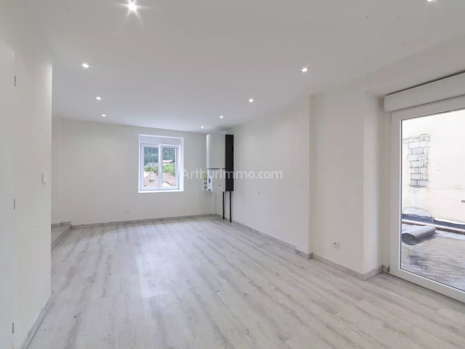 Appartement 2 pièces 42 m² · à Villers-le-Lac · 42 m² · 175 000 €