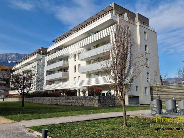 Saint-Égrève (38120)  secteur Rochepleine / La Monta  Vi — photo du bien