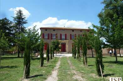 Appartement 2 pièces 907 €