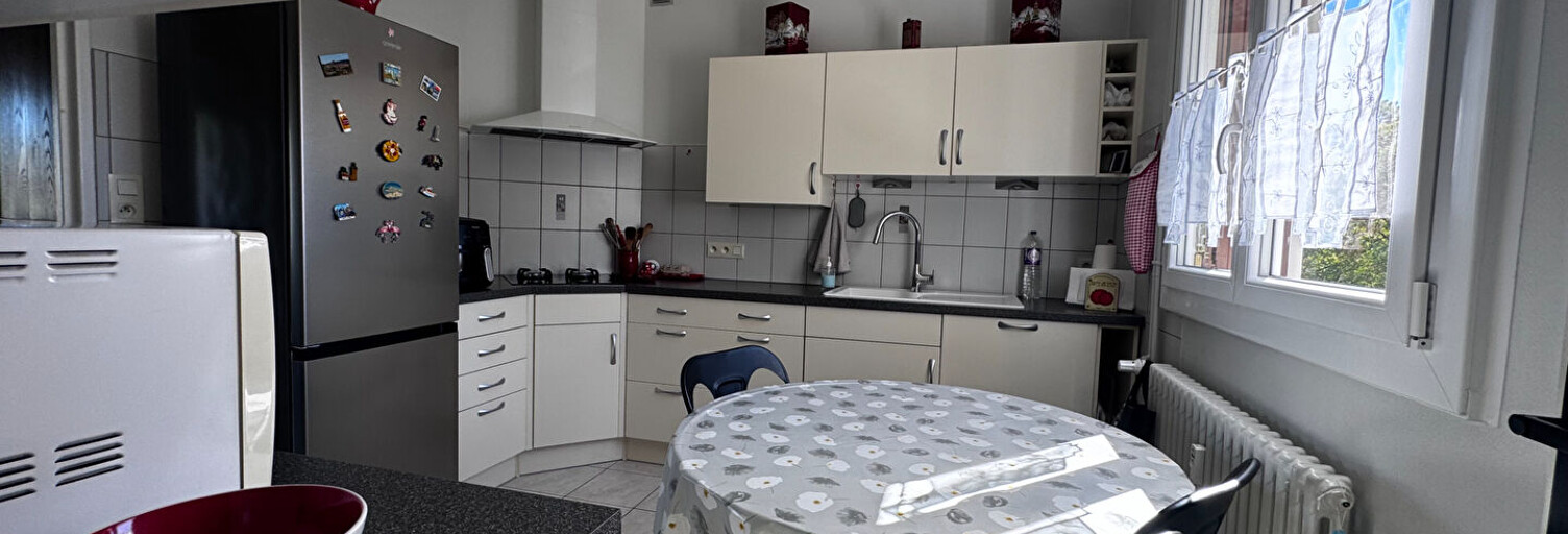 Appartement 3 Pièces 75 m² à vendre à Lons-le-Saunier (39000)