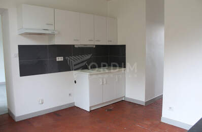 SAINT-JULIEN DU SAULT, appartement F3 en triplex — photo du bien