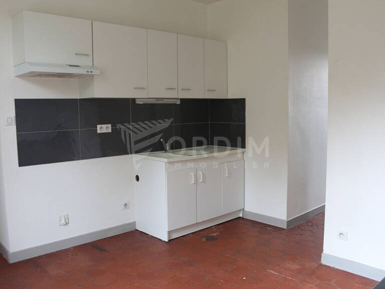 SAINT-JULIEN DU SAULT, appartement F3 en triplex — photo 1
