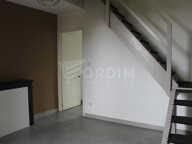 SAINT-JULIEN DU SAULT, appartement F3 en triplex — photo 4