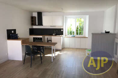 Maison 3 pièces 680 €