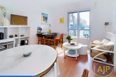 Appartement 3 pièces 560 €