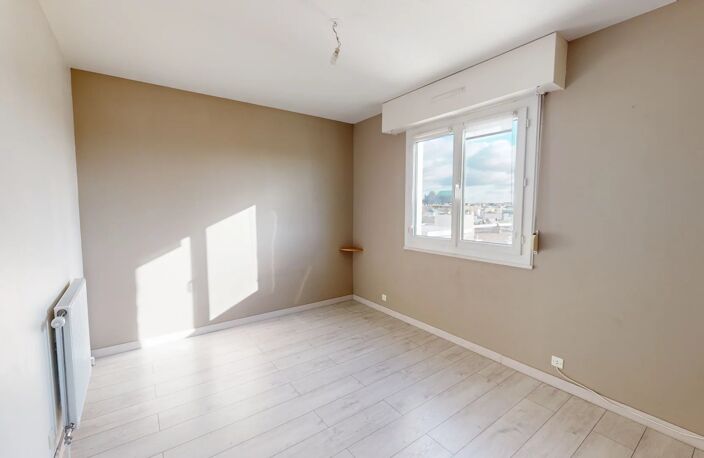 A LOUER - Appartement 2 pièces GARE CHARTRES avec Garage — photo 4