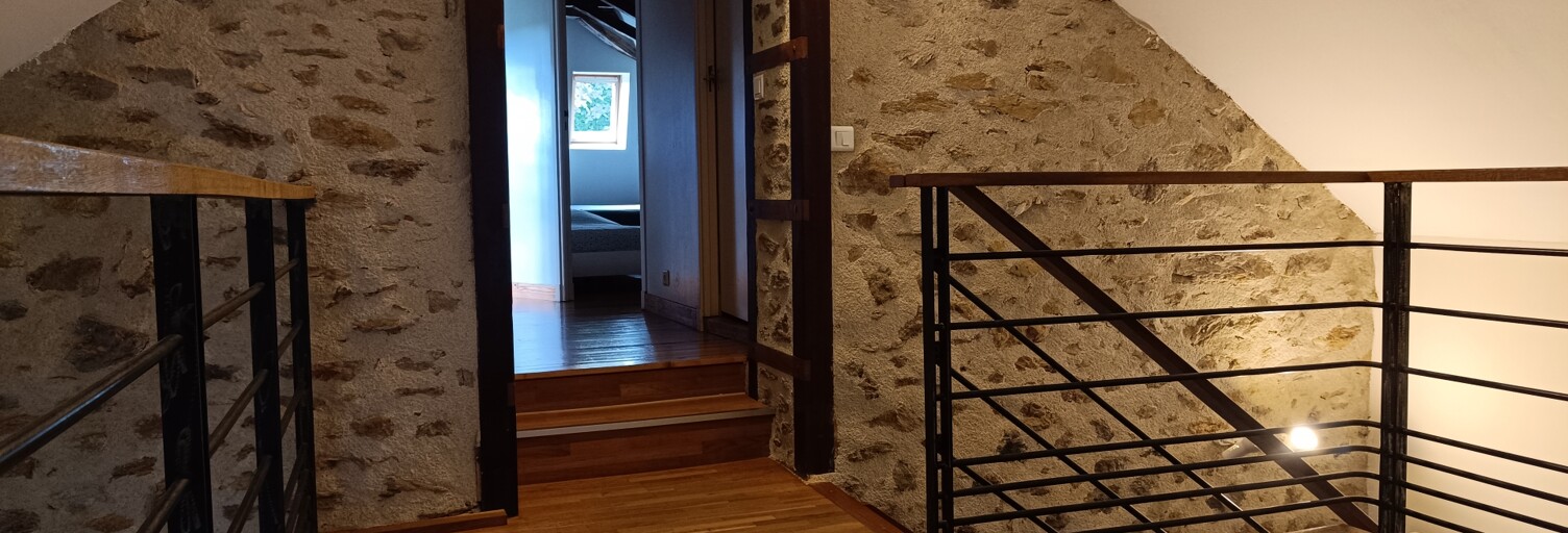 Maison 5 Pièces 117 m² à vendre à Saint-Cernin (15310)