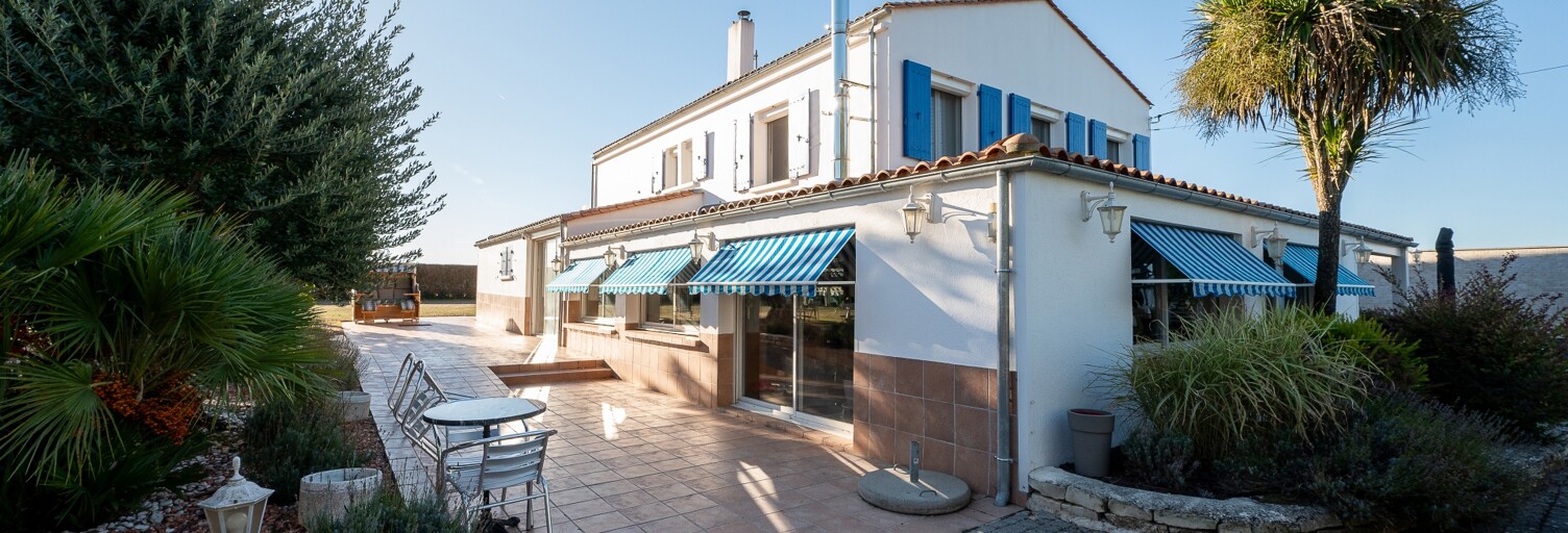 Maison 10 Pièces 227 m² à vendre à Aigrefeuille-d'Aunis (17290)