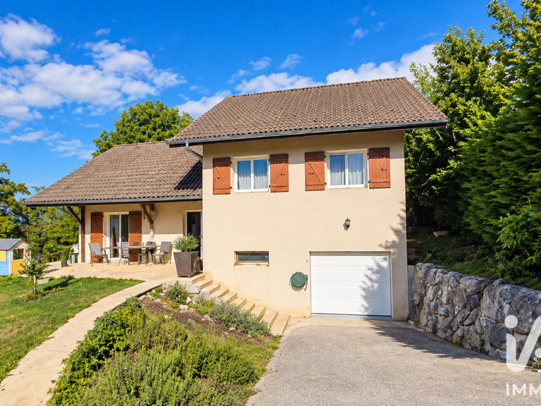 Vente Maison/villa 4 pièces — photo 1