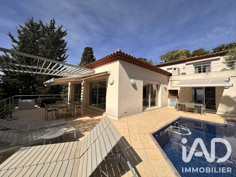 Vente Maison/villa 6 pièces — photo 1