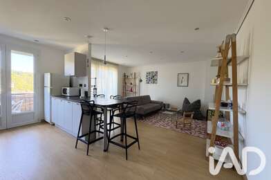 Appartement 3 pièces 790 €