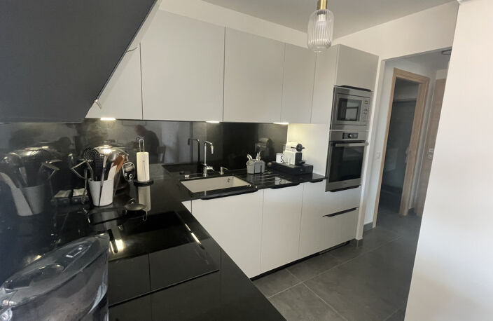 Le Grau Du Roi 5 pièces avec terrasse de 18 m2 vue canal — photo 4