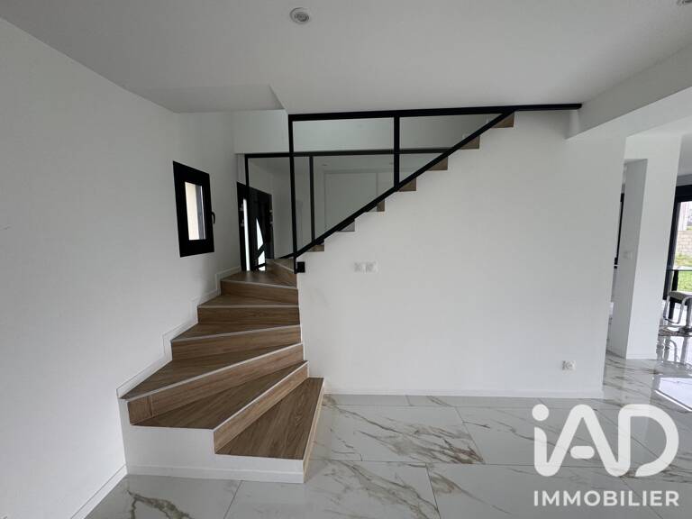 Vente Maison/villa 6 pièces — photo 1