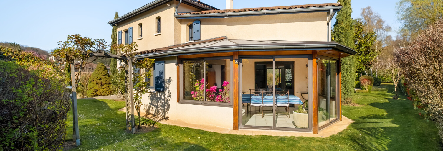 Maison 9 Pièces 239 m² à vendre à Tassin-la-Demi-Lune (69160)
