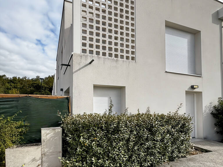 PAREMPUYRE - A VENDRE - MAISON EN DUPLEX DE 50,80M2 ENVIRON — photo 1