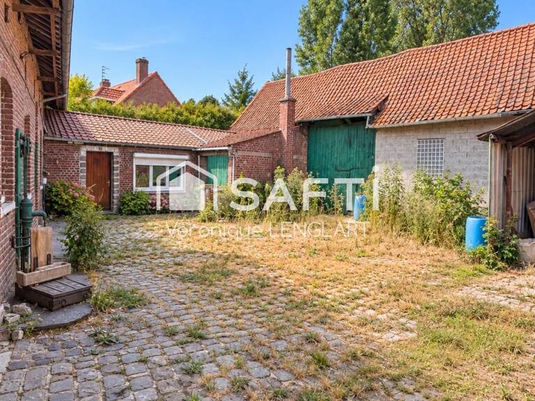 Charmante fermette au carré à rénover sur 3000 m2 dont terrain à bâtir — photo 1