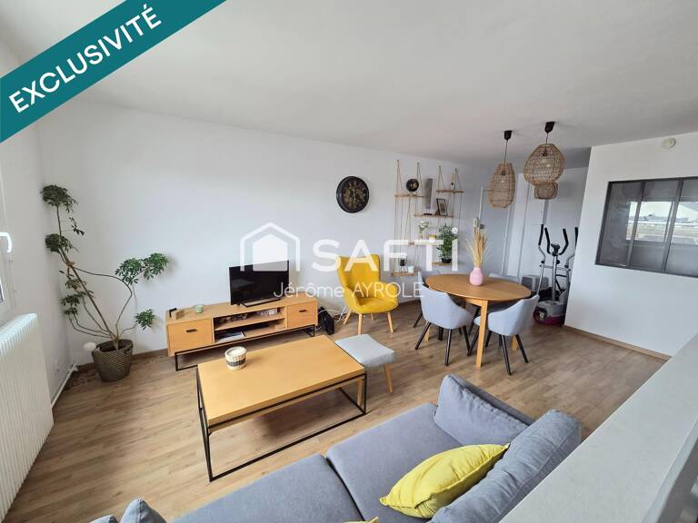Appartement 64 m2 en hypercentre avec vue imprenable + parking + cave — photo 1