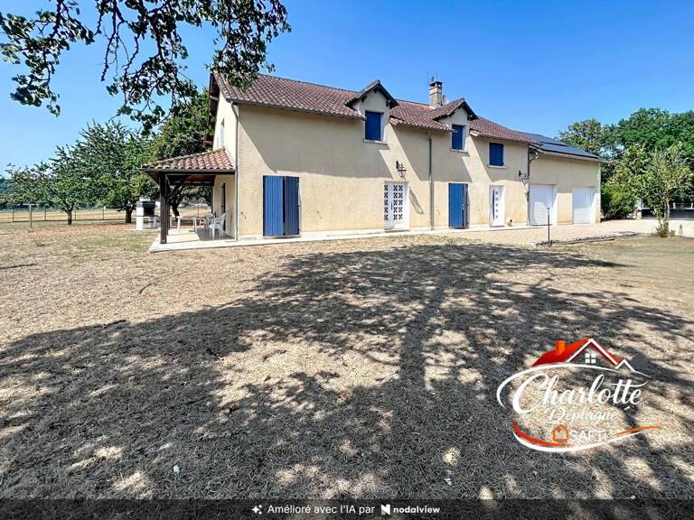 Maison en pierres — photo 1