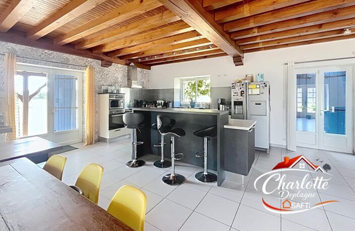 Maison en pierres — photo 4