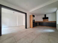 A vendre Dpt 81 Puylaurens centre : Maison de village 3 cham — photo 2