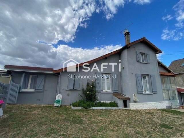 Maison 65m² - 4 pièces - 1130m² de terrain - Garage — photo du bien