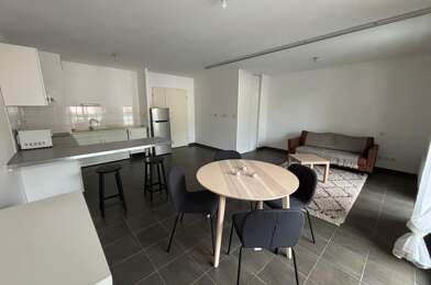 Appartement 2 pièces 892 €