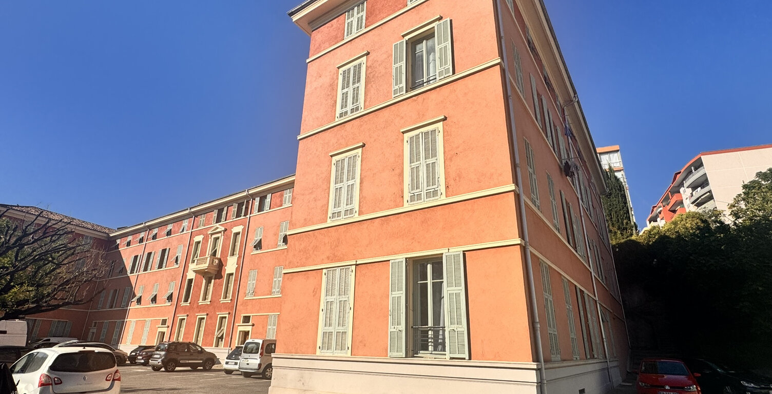 SAINT-LAURENT-DU-VAR   PALAIS TOESCA   3 PIÈCES À RÉNOVER — photo 1