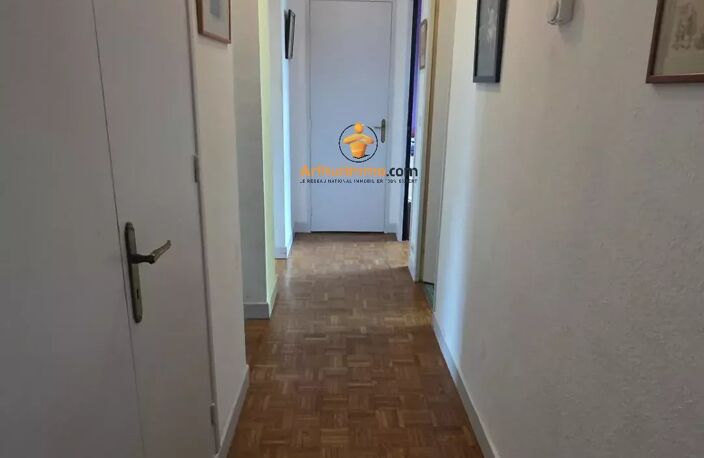 LOURDES – T4 TRAVERSANT AVEC GARAGE, BALCON ET CAVE – RÉSIDENCE DE STANDING — photo 5