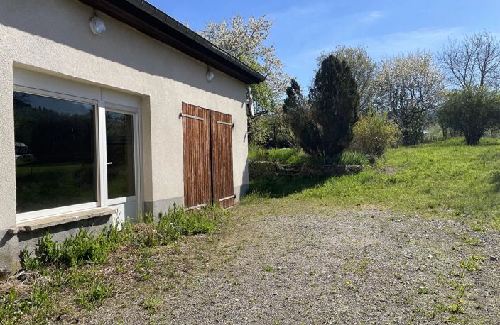 Maison plain pied, garage, atelier, grd terrain plat. — photo 4