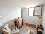 LES FERRES proche CARROS: Dans village, appartement de type — photo 4