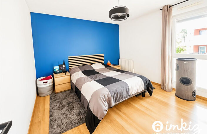 T2 lumineux avec balcon et garage — photo 5