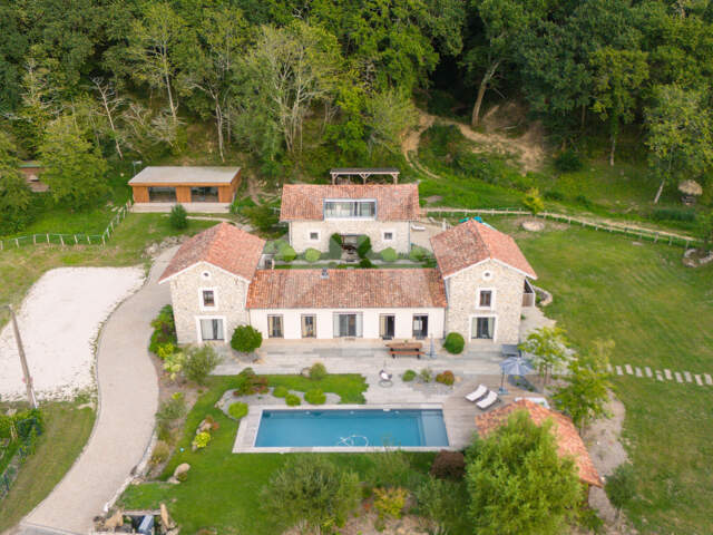 Aux portes du marais d'Orx - un domaine de deux maisons — photo du bien