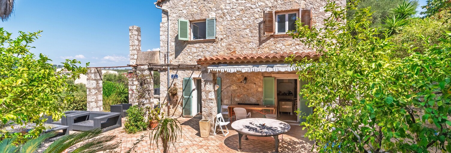 Maison 7 Pièces 204 m² à vendre à Antibes (06600)