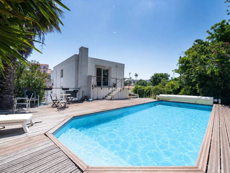 CANNES – MONTROSE | VILLA 303 M² AVEC PISCINE ET FORT POTENTIEL — photo 1