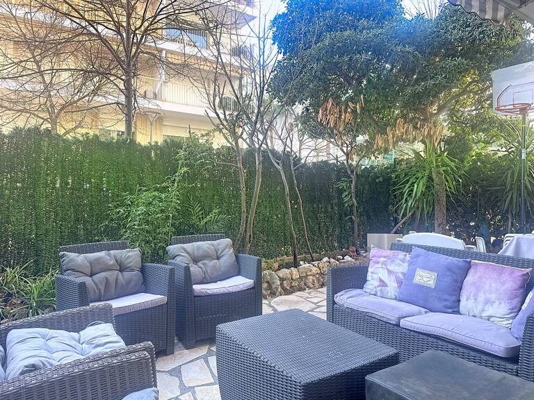Derrière Croisette - Appartement 87 m² en rez-de-jardin — photo 1