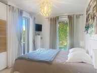 APPARTEMENT 2 PIECES EN RDJ - RESIDENCE RECENTE  - ANTIBES — photo 4