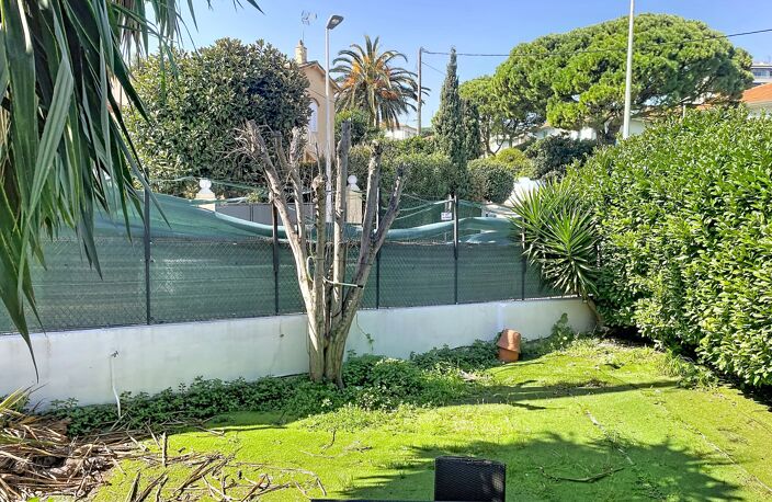 CANNES EUROPE – MAISON DE MAÎTRE DE 195 M² À FORT POTENTIEL — photo 2