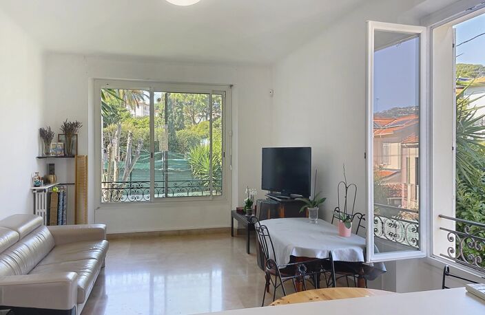 CANNES EUROPE – MAISON DE MAÎTRE DE 195 M² À FORT POTENTIEL — photo 4