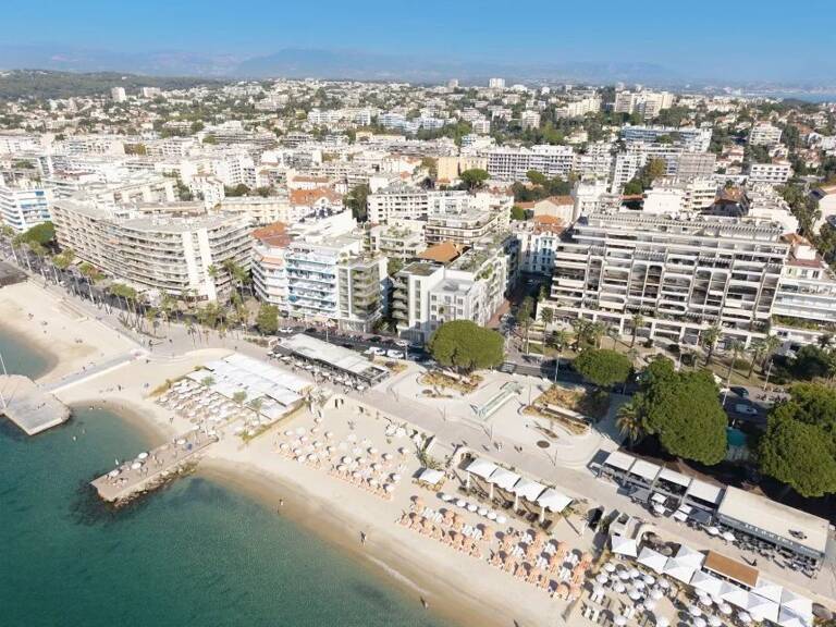 Vente Appartement 2 piéces bord de mer Antibes — photo 1