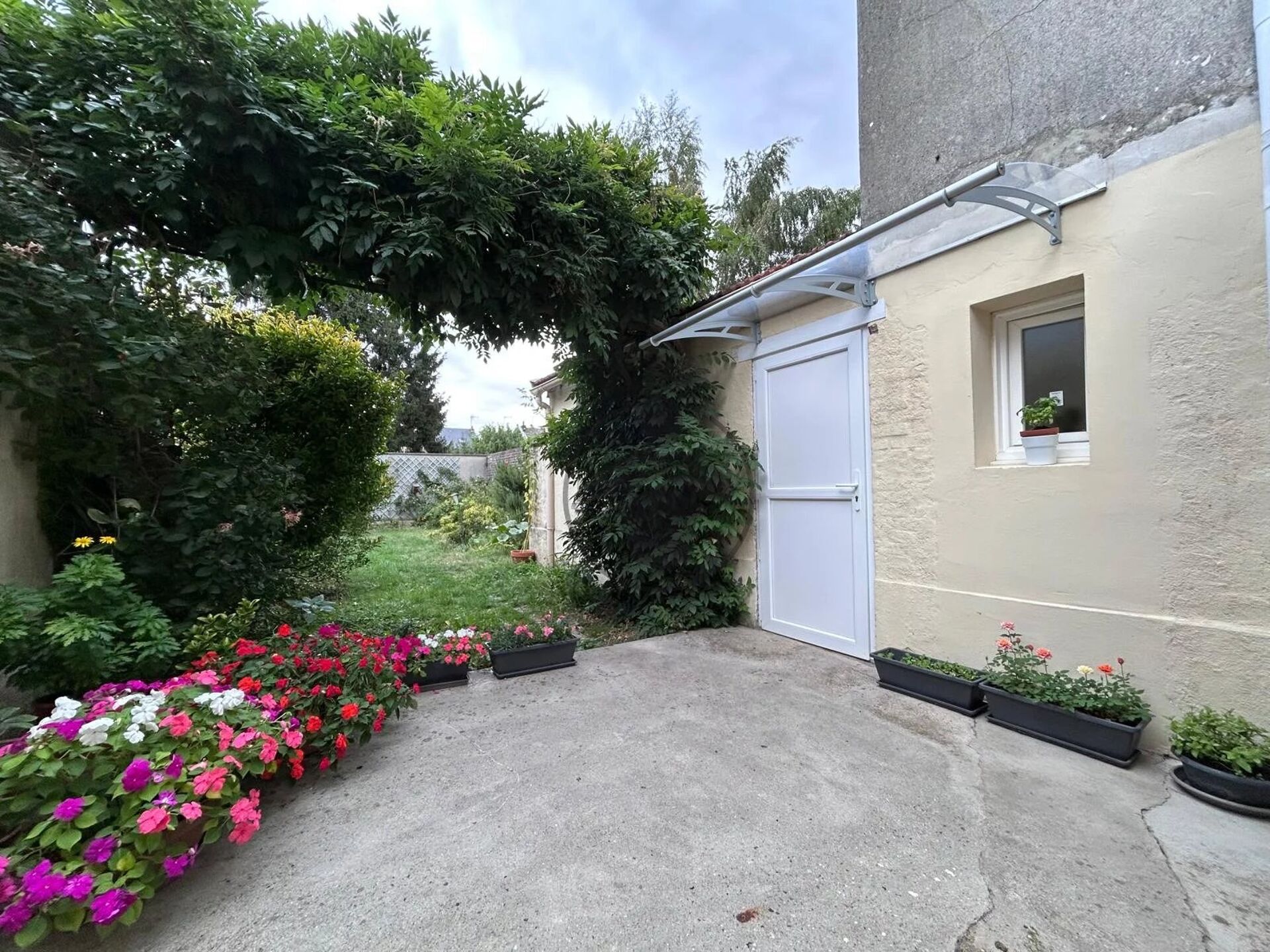 Maison 6 pièces 144 m² · à Saint-Quentin · 144 m² · 190 000 €
